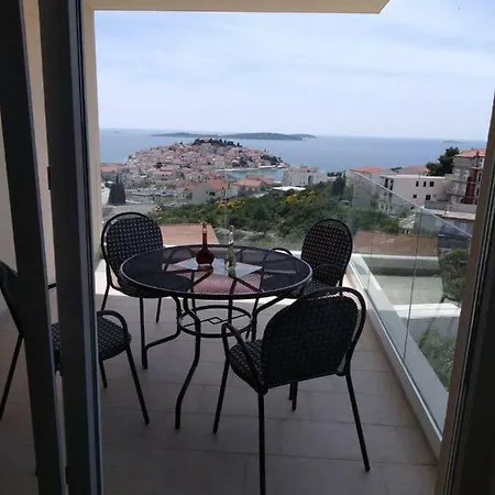 Bolanca * Примоштен